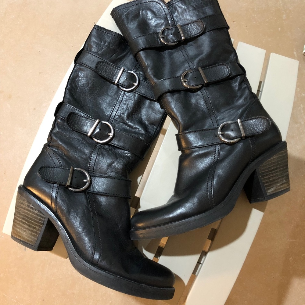 Motorcycle boots